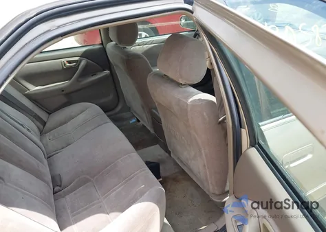 1998 Toyota Camry Le from USA, damaged, VIN 4T1BG22K8WU369961